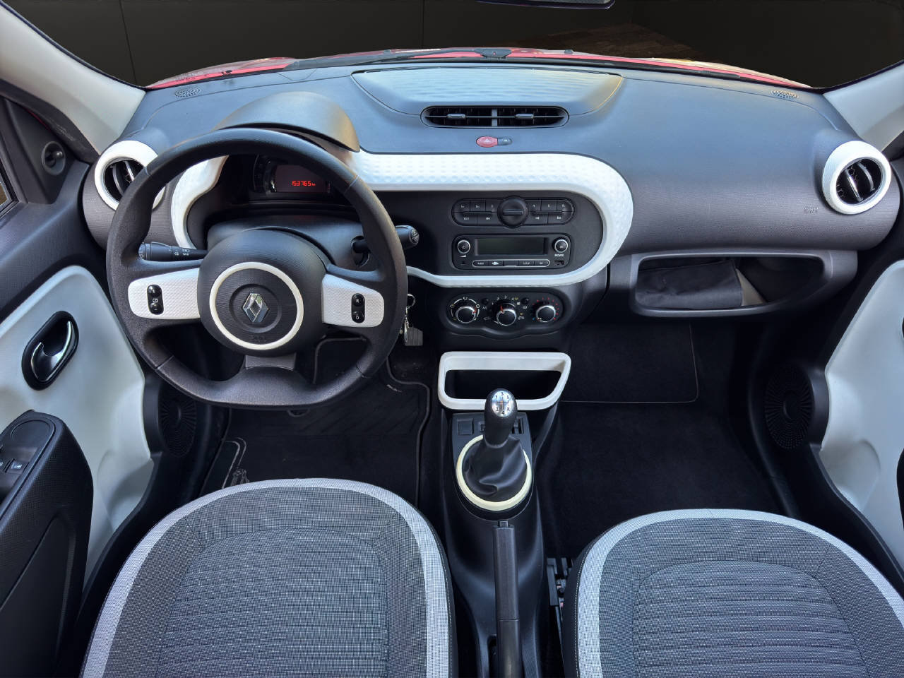 RENAULT Twingo 1.0 SCe 70 Zen, Benzin, Occasion / Gebraucht, Handschaltung - 6