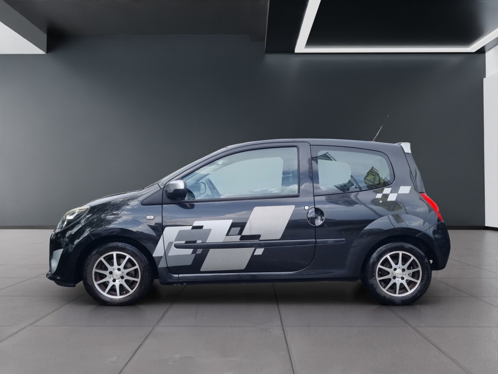 RENAULT TWINGO EXPRESSION, Petrol, Second hand / Used, Manual - 2