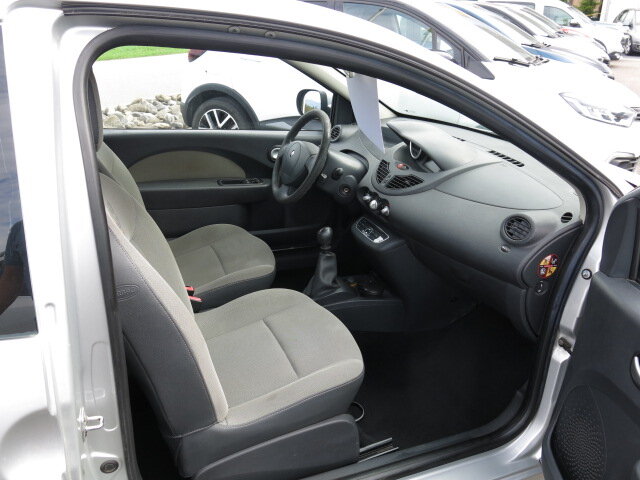 RENAULT Twingo 1.2 16V Expression, Essence, Occasion / Utilisé, Manuelle - 5