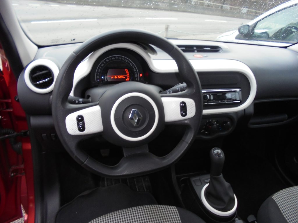 RENAULT TWINGO 1.0 SCe 70 Life, Petrol, Second hand / Used, Manual - 4