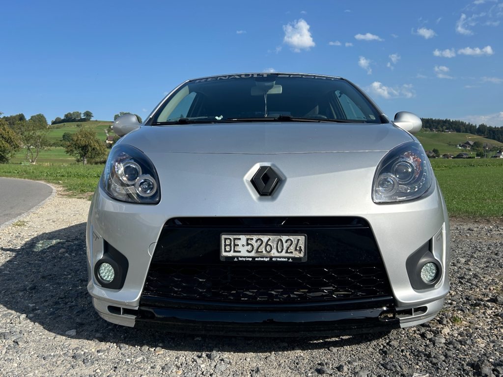 RENAULT TWINGO 1.2 TCe 100 GT