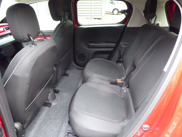 RENAULT Twingo E-Tech Urban Range techno, Electric, Ex-demonstrator, Automatic - 7