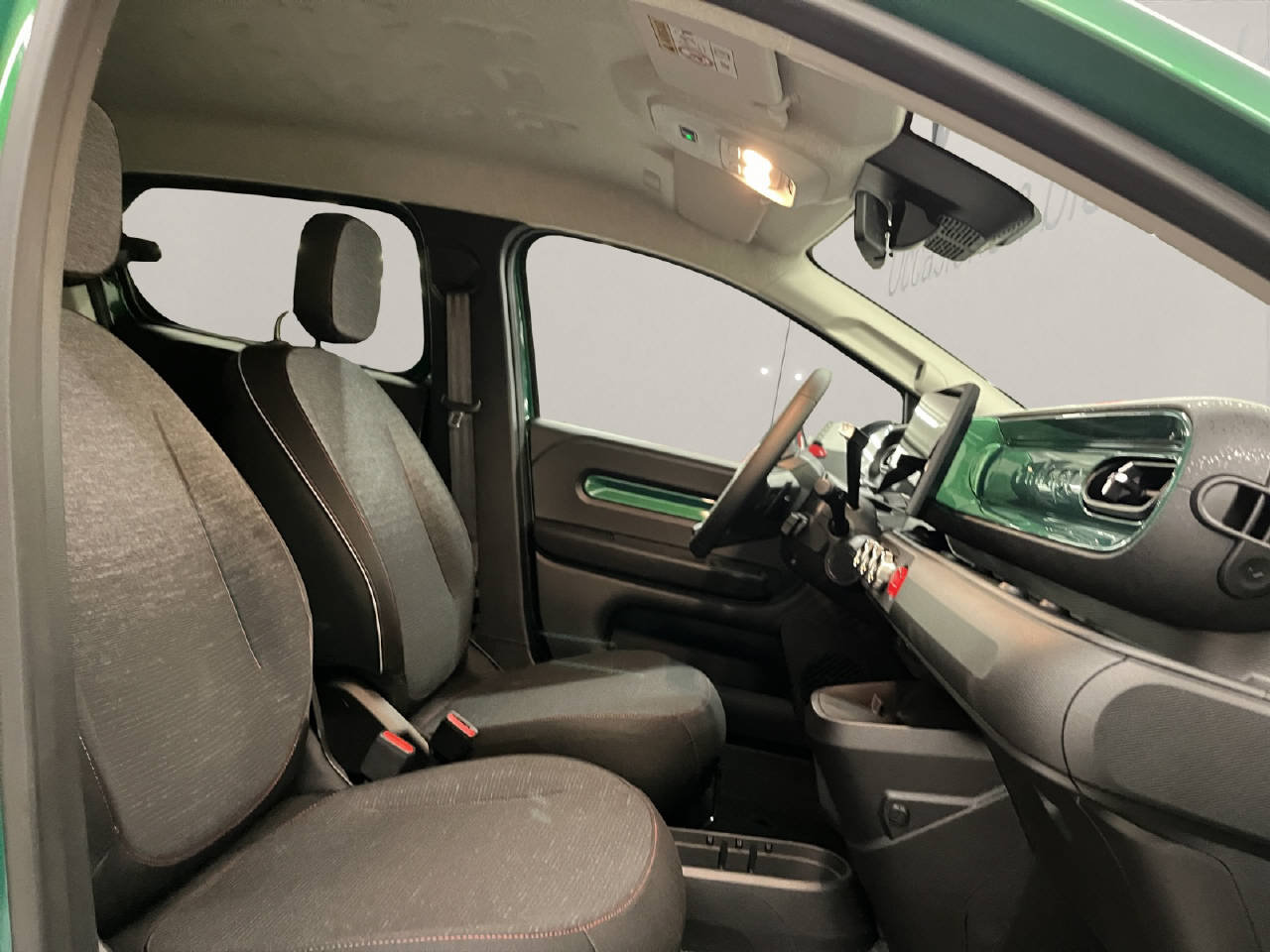 RENAULT Twingo E-Tech Urban Range techno, Elektro, Vorführwagen, Automatik - 5