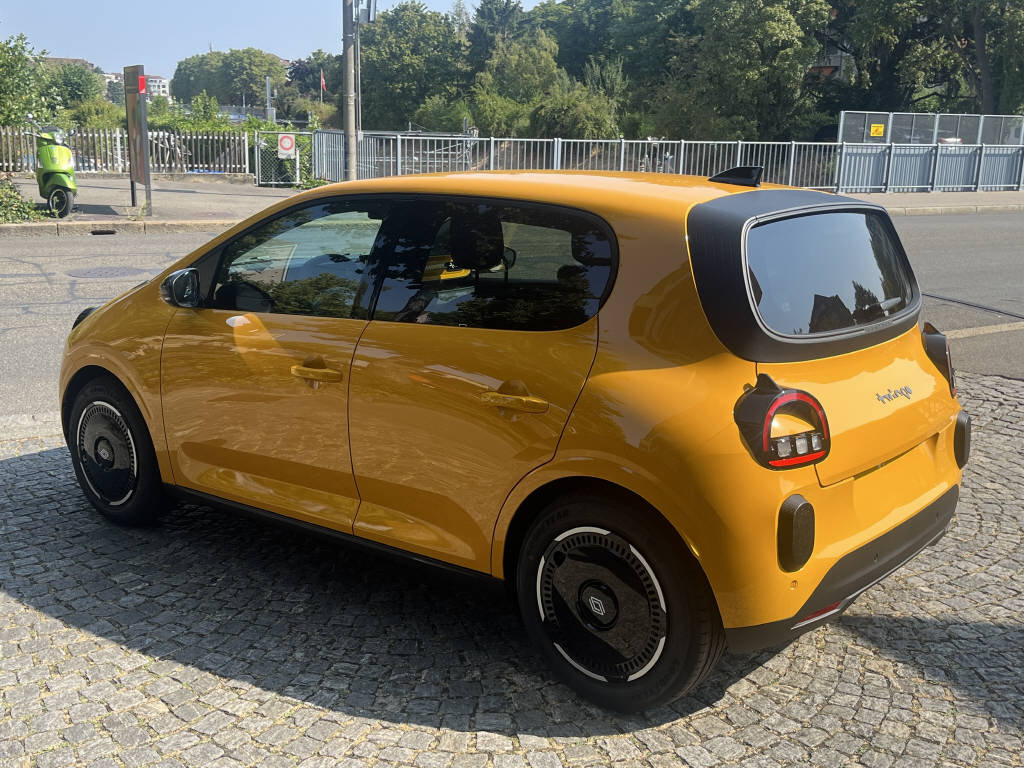 RENAULT TWINGO E-Tech Urban Range techno, Électrique, Voiture de démonstration, Automatique - 3
