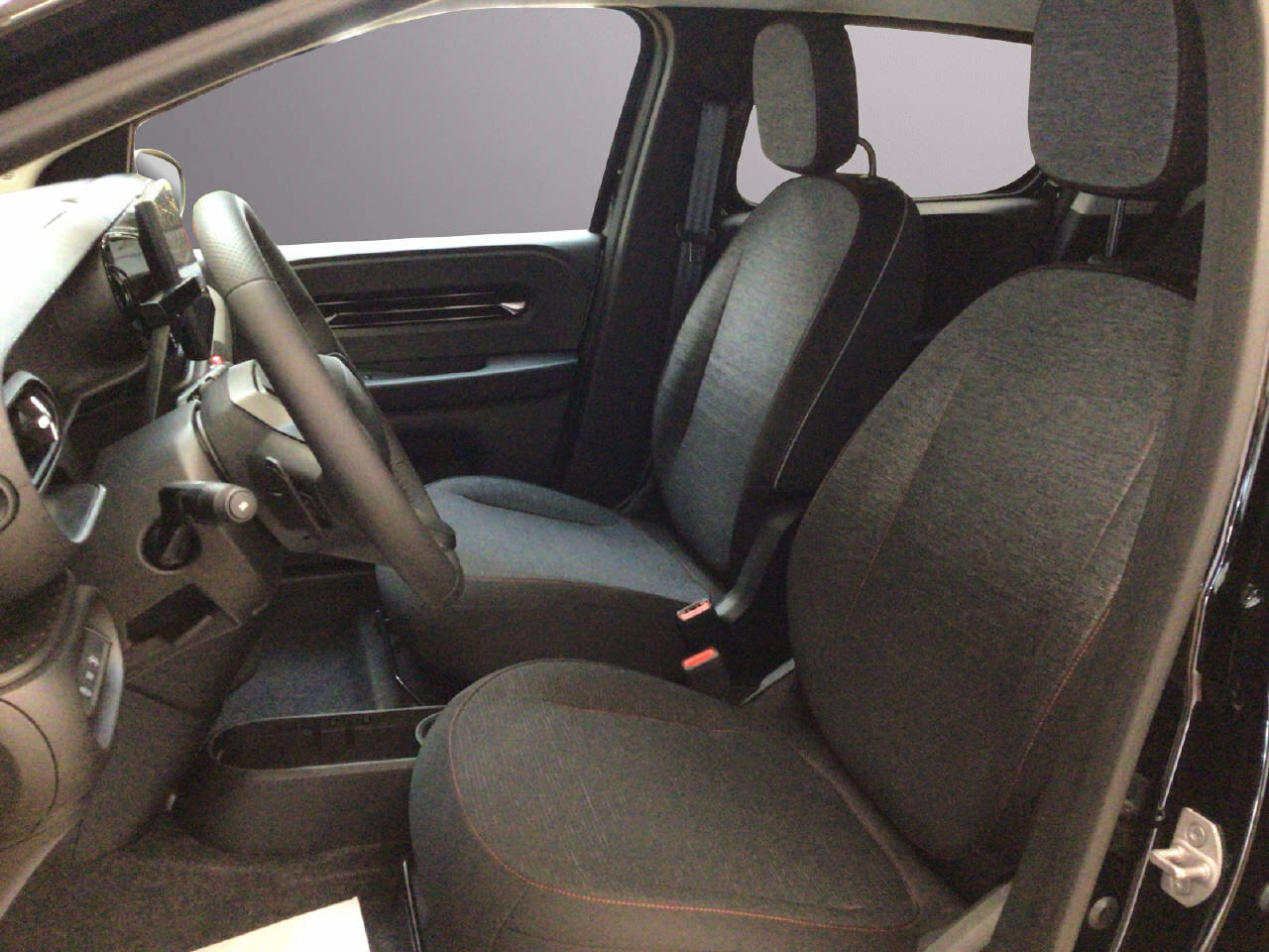 RENAULT Twingo E-Tech Urban Range techno, Electric, Ex-demonstrator, Automatic - 5