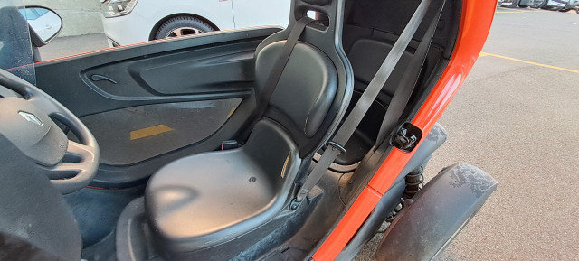 RENAULT Twizy Z.E. Urban, Elektro, Occasion / Gebraucht, Automatik - 6