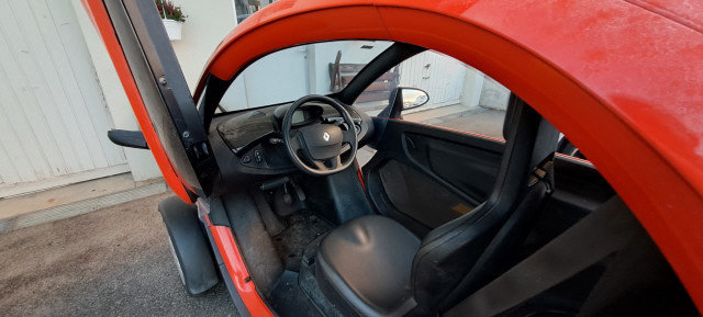 RENAULT Twizy Z.E. Urban, Elektro, Occasion / Gebraucht, Automatik - 7