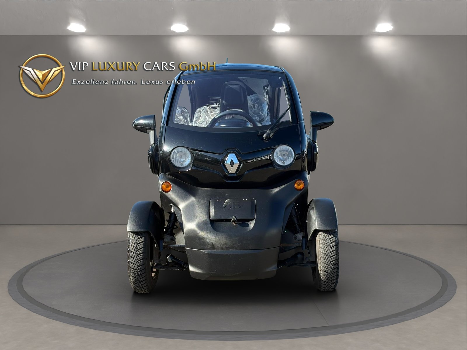 RENAULT Twizy Z.E. Intens Black, Electric, Second hand / Used, Automatic - 4