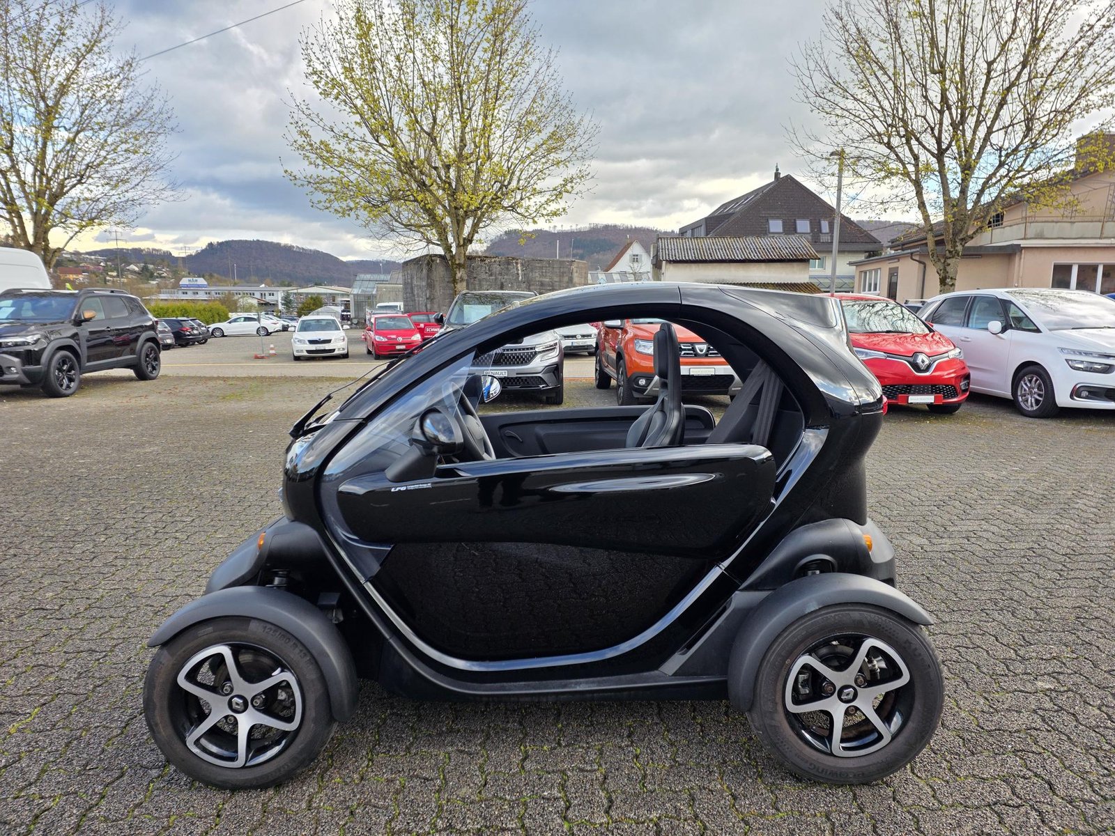 RENAULT Twizy Intens Black (inkl. Batterie), Electric, Second hand / Used, Automatic - 2