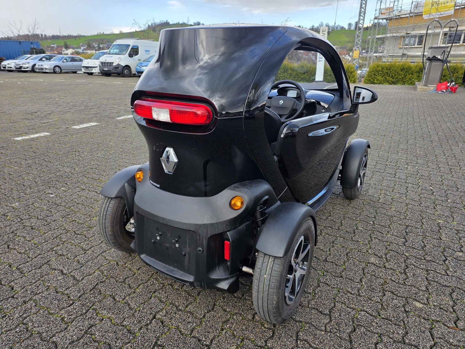 RENAULT Twizy Intens Black (inkl. Batterie), Electric, Second hand / Used, Automatic - 4