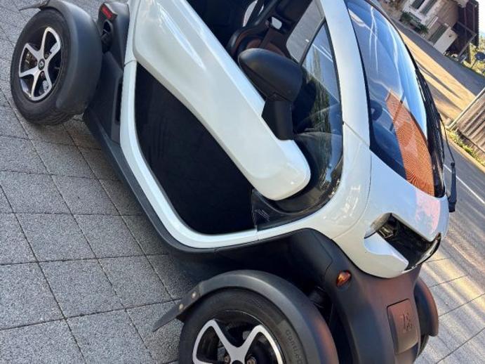 RENAULT Life inkl. Batterie, Électrique, Occasion / Utilisé, Automatique
