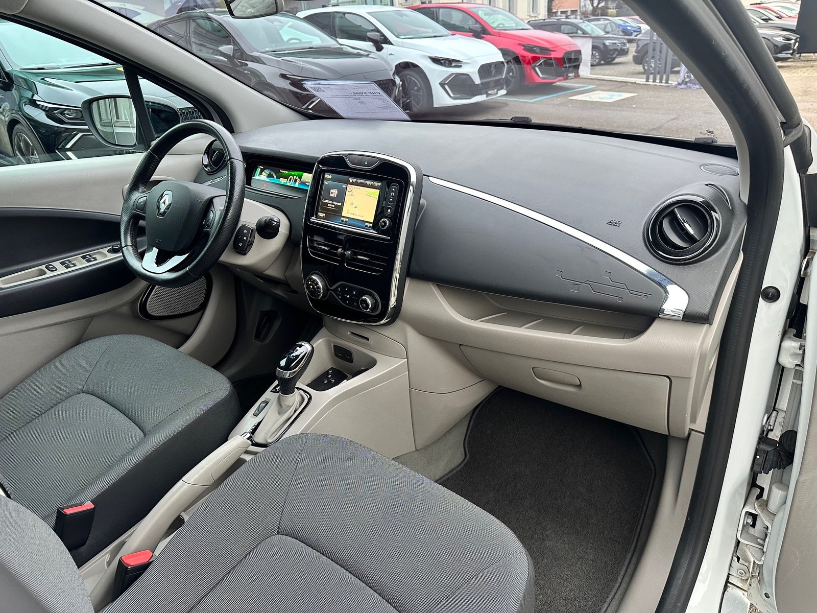 RENAULT Zoe Intens Q210, Electric, Second hand / Used, Automatic - 6