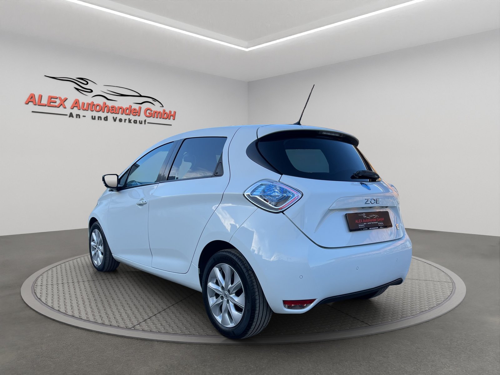 RENAULT Zoe Zen Q210, Électrique, Occasion / Utilisé, Automatique - 5