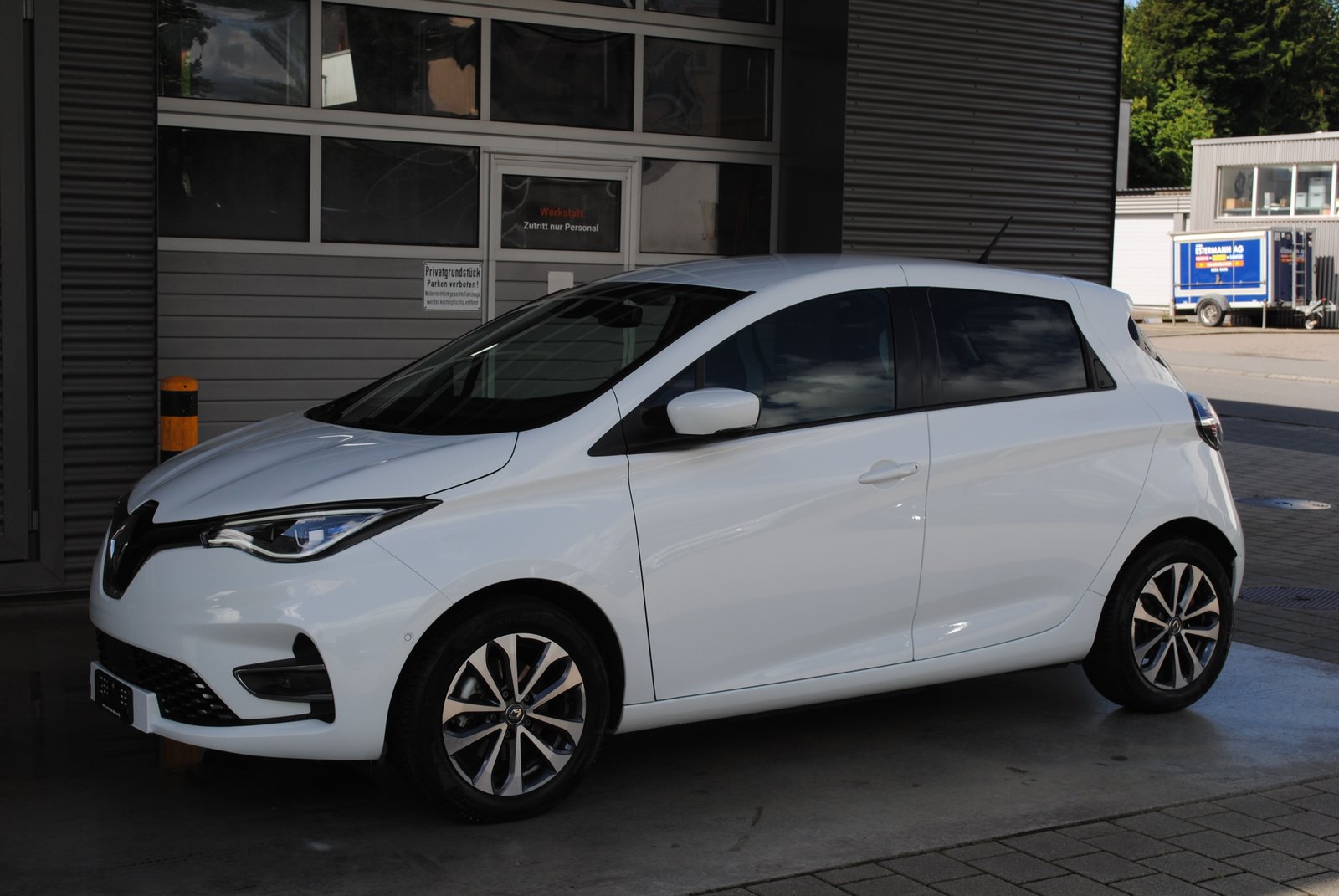 RENAULT Zoe R135 (incl. Batterie) Iconic, Électrique, Occasion / Utilisé, Automatique - 4