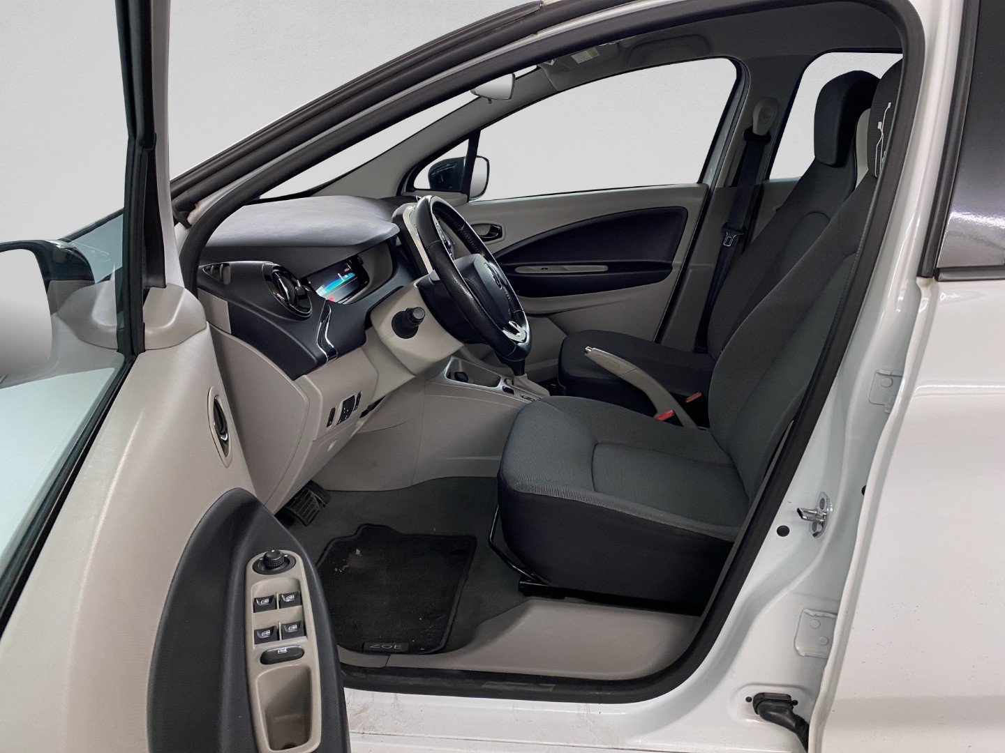 RENAULT Zoe Intens R240, Elektro, Occasion / Gebraucht, Automatik - 7