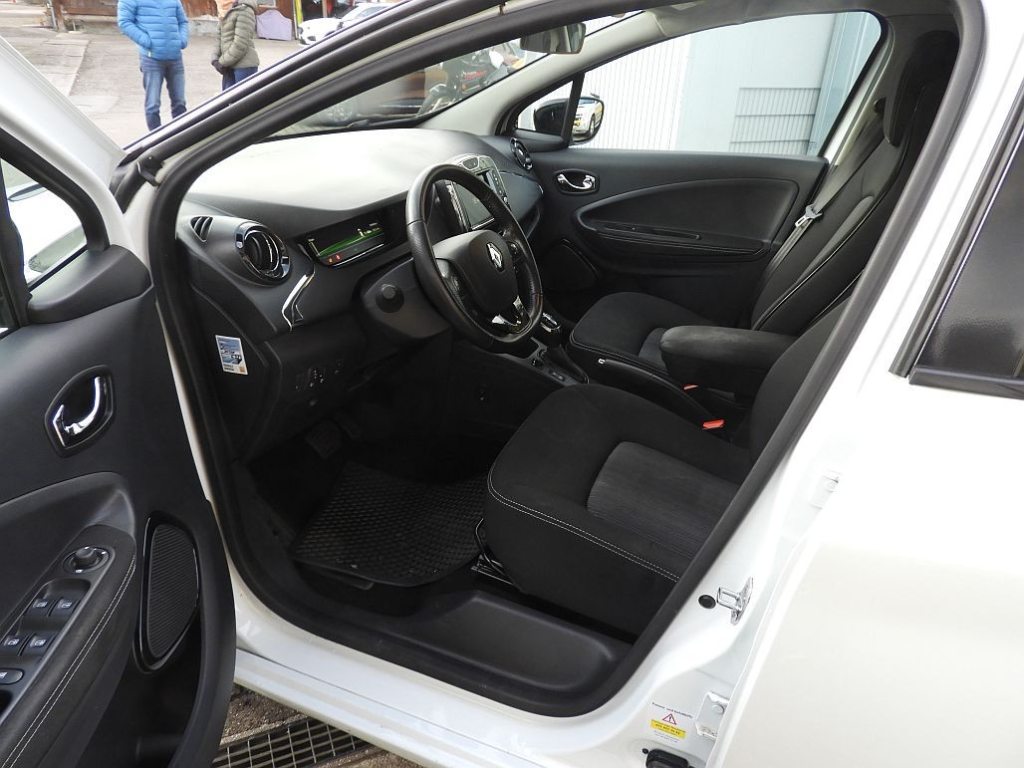 RENAULT ZOE R90 Intens inkl. Batterie, Électrique, Occasion / Utilisé, Automatique - 6