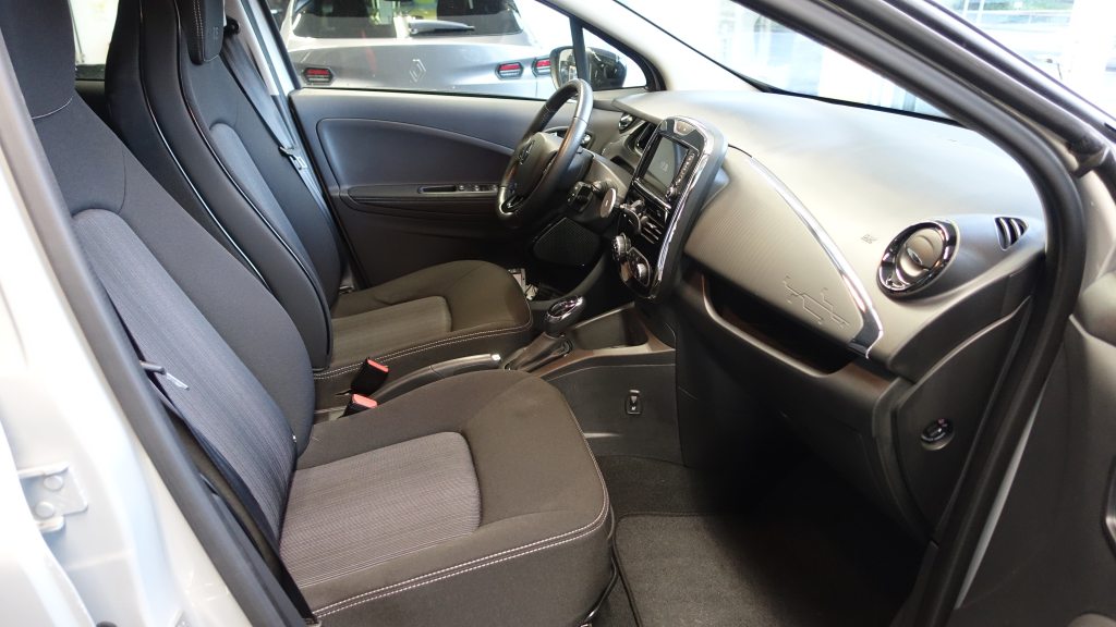 RENAULT ZOE Q90 Intens, Électrique, Occasion / Utilisé, Automatique - 6