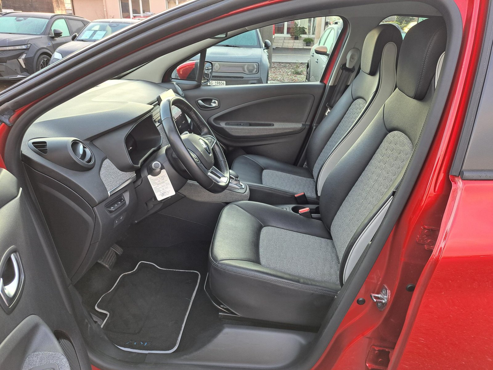 RENAULT Zoe Intens R135 Z.E. 50 (inkl. Batterie), Mild-Hybrid Benzin/Elektro, Occasion / Gebraucht, Automat - 6