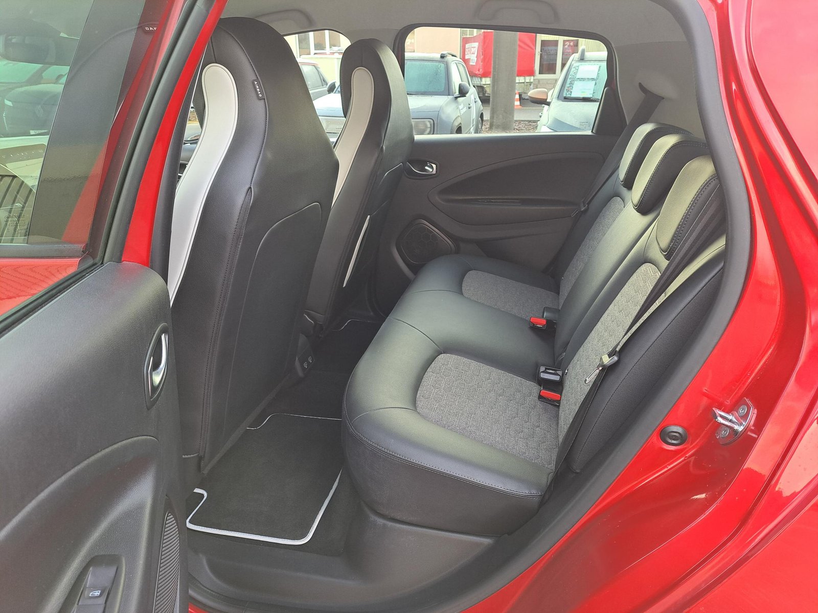 RENAULT Zoe Intens R135 Z.E. 50 (inkl. Batterie), Mild-Hybrid Benzin/Elektro, Occasion / Gebraucht, Automat - 7