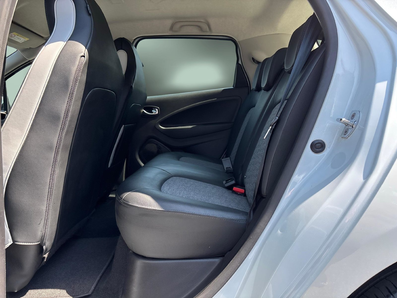 RENAULT Zoe FP R135 Intens inkl. Batterie, Électrique, Occasion / Utilisé, Automatique - 6