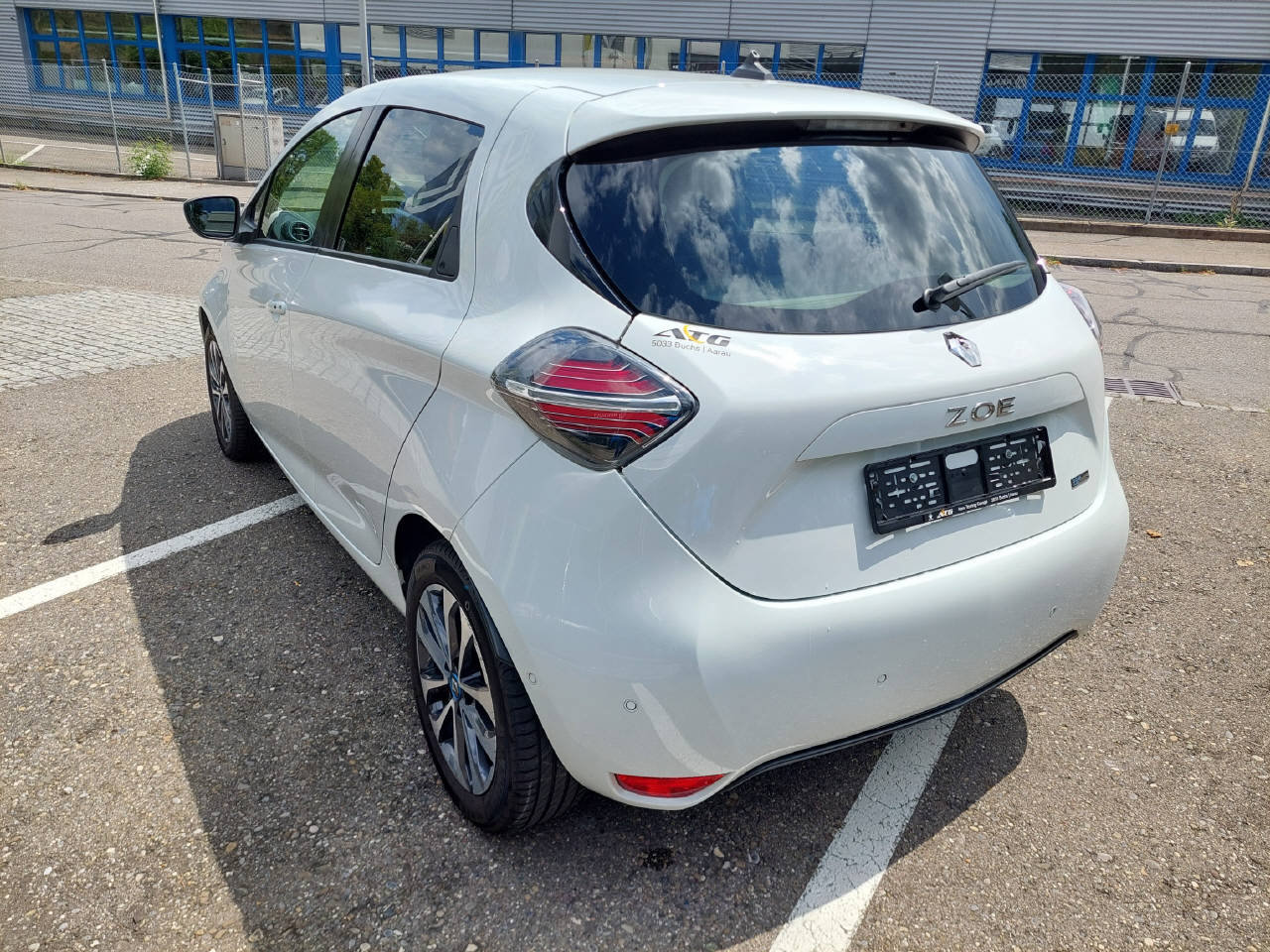 RENAULT Zoe R135 Intens (Batteriemiete), Electric, Second hand / Used, Automatic - 3