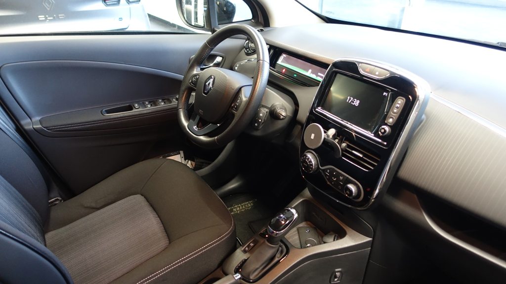 RENAULT ZOE Q90 Intens, Électrique, Occasion / Utilisé, Automatique - 5