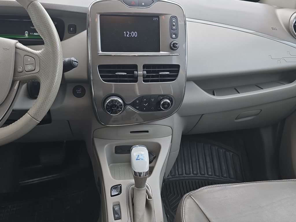 RENAULT ZOE R90 90th Anniv. inkl. Batterie, Elektro, Occasion / Gebraucht, Automatik - 7