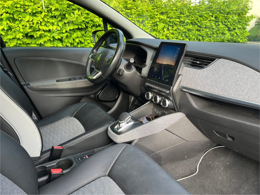 RENAULT ZOE R135 Intens, Electric, Second hand / Used, Automatic - 4