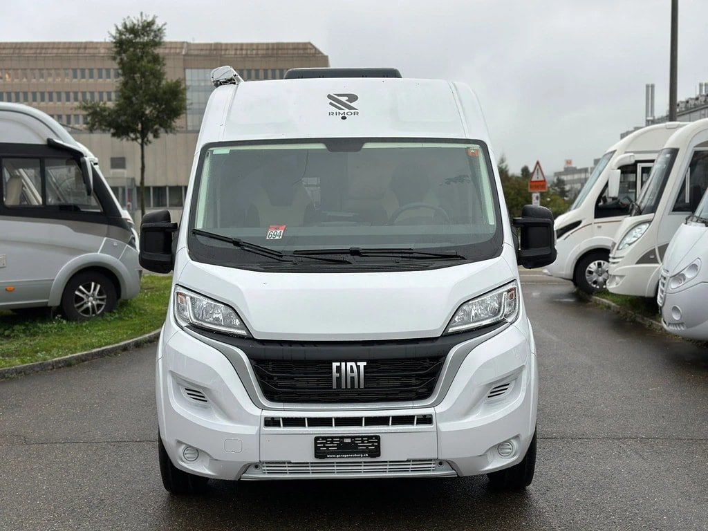 RIMOR Horus 195**Längsbett**Automat**4 Pers.**6.36m Länge**483Kg N, Diesel, Second hand / Used, Automatic - 3