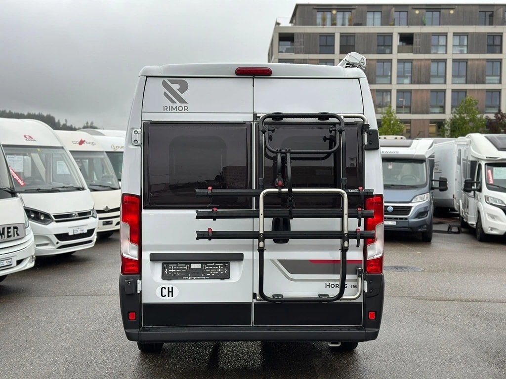 RIMOR Horus 195**Längsbett**Automat**4 Pers.**6.36m Länge**483Kg N, Diesel, Second hand / Used, Automatic - 7