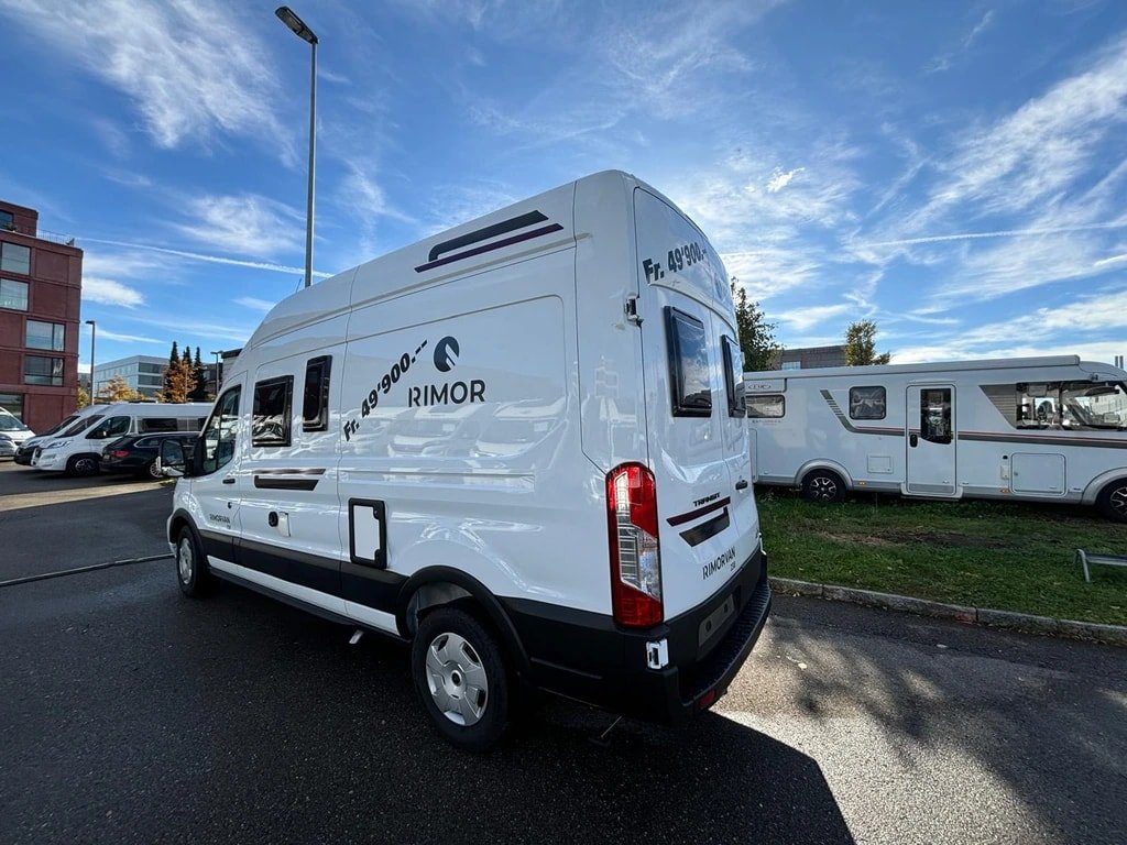 RIMOR Van 238**Querbett**5.99m Länge**Automat**4 Pers.**500Kg Nutz, Diesel, Neuwagen, Automatik - 5