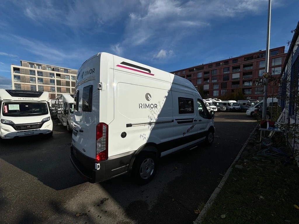 RIMOR Van 238**Querbett**5.99m Länge**Automat**4 Pers.**500Kg Nutz, Diesel, Neuwagen, Automatik - 6
