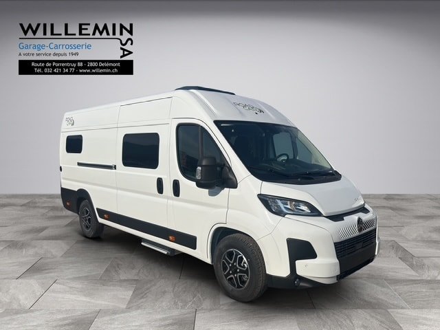 ROADCAR R640 AT8