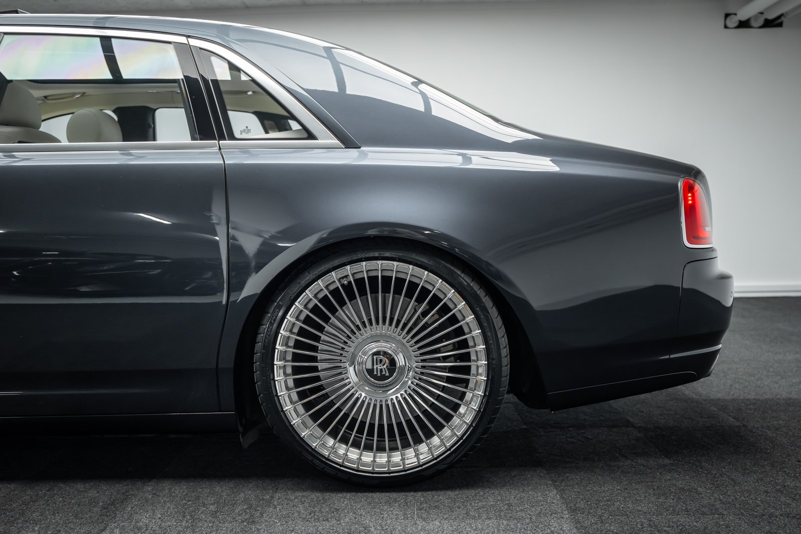 ROLLS ROYCE * GHOST 6.6 V12 * NUR 57500KM * 22 ZOLL RÄDER*, Petrol, Second hand / Used, Automatic - 3