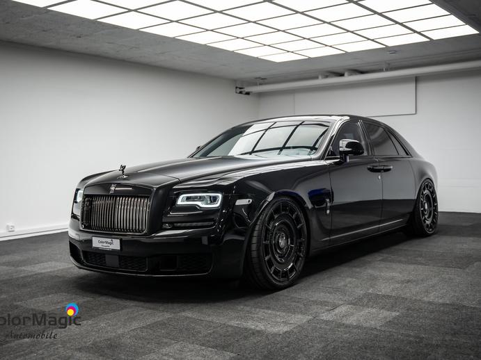ROLLS ROYCE * GHOST BLACK BADGE * BESPOKE TAILORED PURPLE INTERIEUR * E, Benzin, Occasion / Gebraucht, Automatik