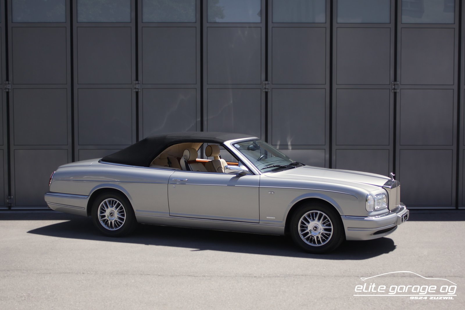 ROLLS ROYCE Corniche Last of Line Nr. 52 of 56, Essence, Occasion / Utilisé, Automatique - 7