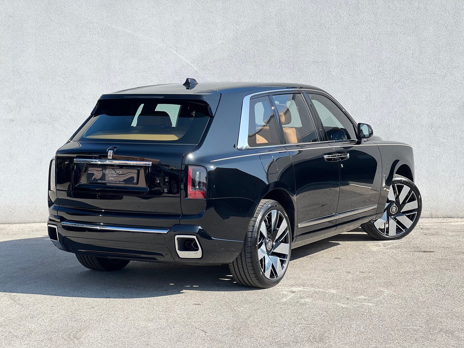 ROLLS ROYCE Cullinan 6.7 V12, Benzin, Neuwagen, Automatik - 2