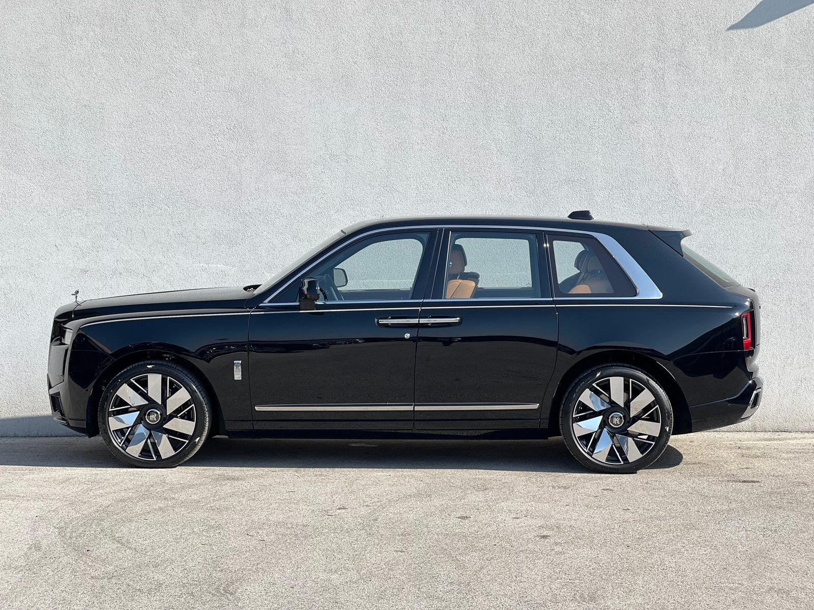 ROLLS ROYCE Cullinan 6.7 V12, Benzin, Neuwagen, Automatik - 3