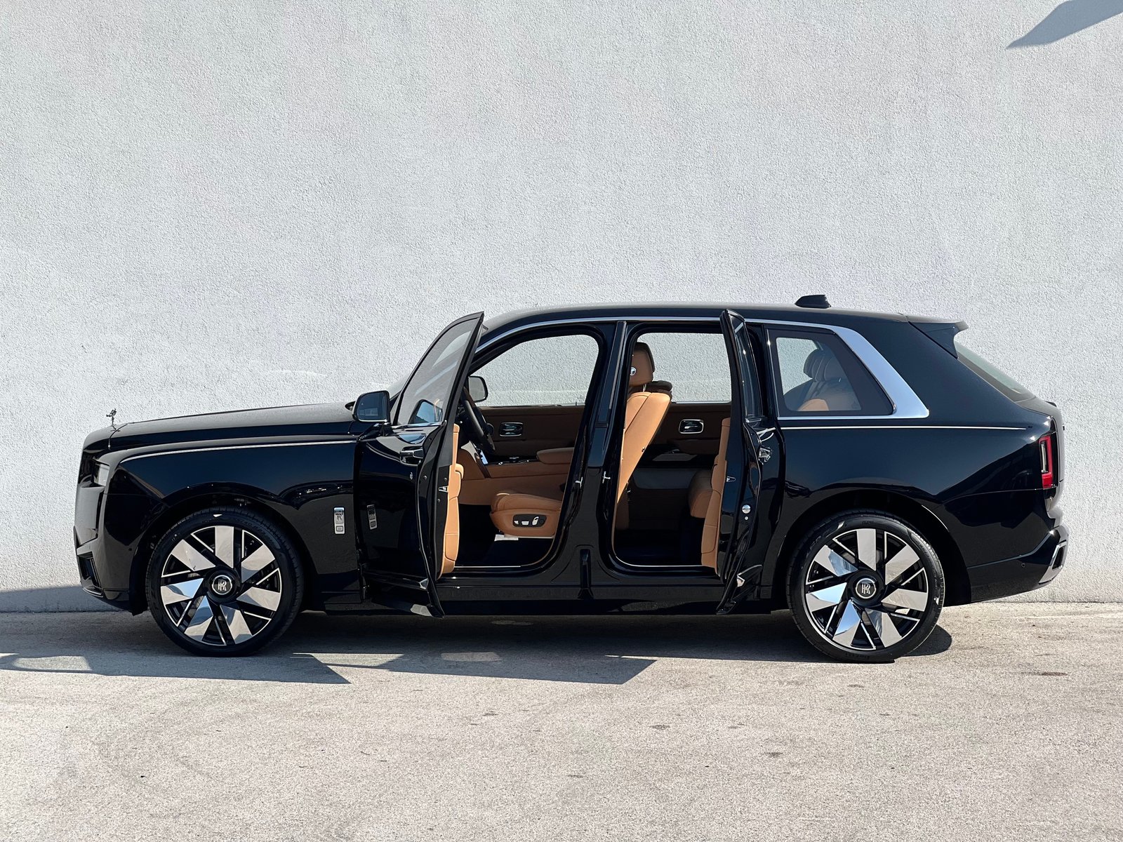 ROLLS ROYCE Cullinan 6.7 V12, Benzin, Neuwagen, Automatik - 4