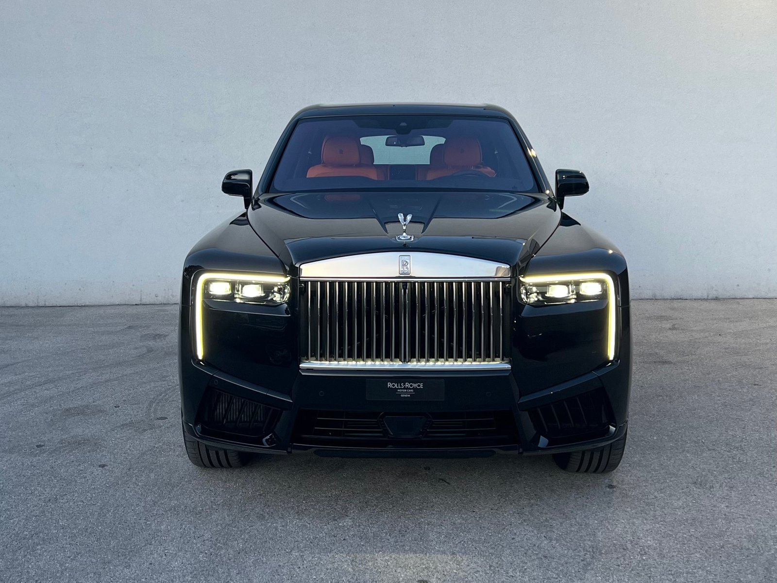 ROLLS ROYCE Cullinan 6.7 V12, Petrol, New car, Automatic - 4