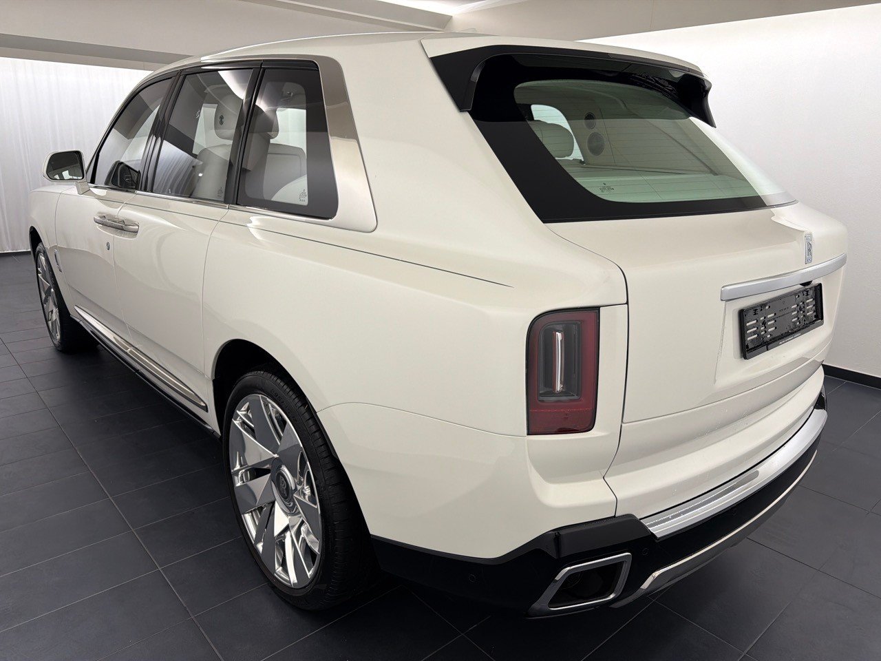 ROLLS ROYCE Cullinan 6.7 V12, Essence, Occasion / Utilisé, Automatique - 2