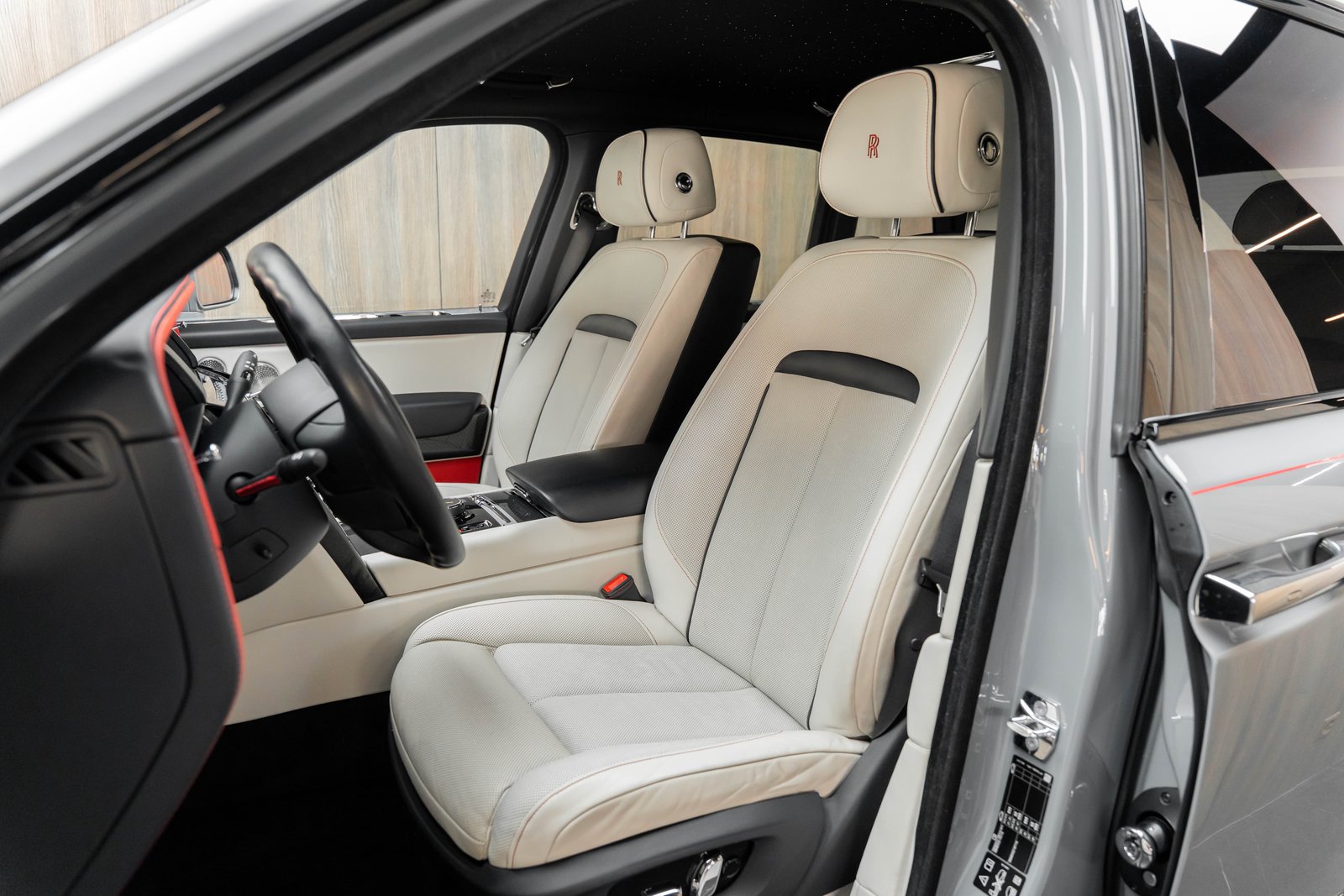ROLLS ROYCE Cullinan 6.7 V12 Black Badge, Benzina, Occasioni / Usate, Automatico - 7