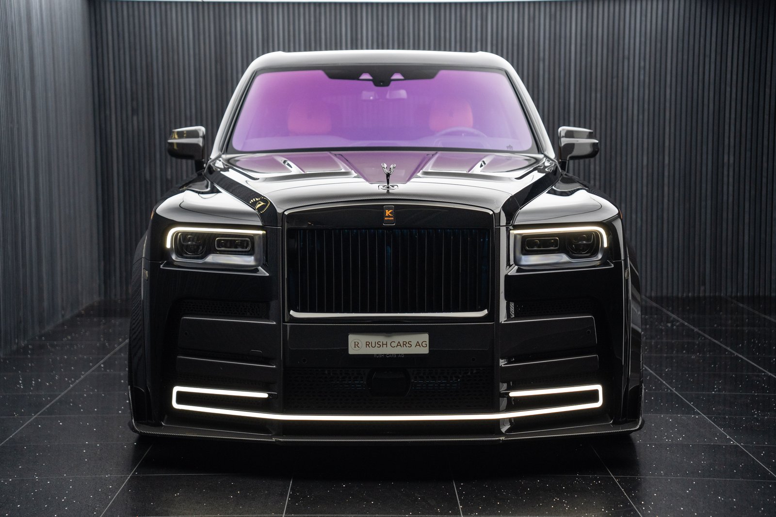 ROLLS ROYCE Cullinan 6.7 V12 Black Badge KEYVANY, Essence, Occasion / Utilisé, Automatique - 2
