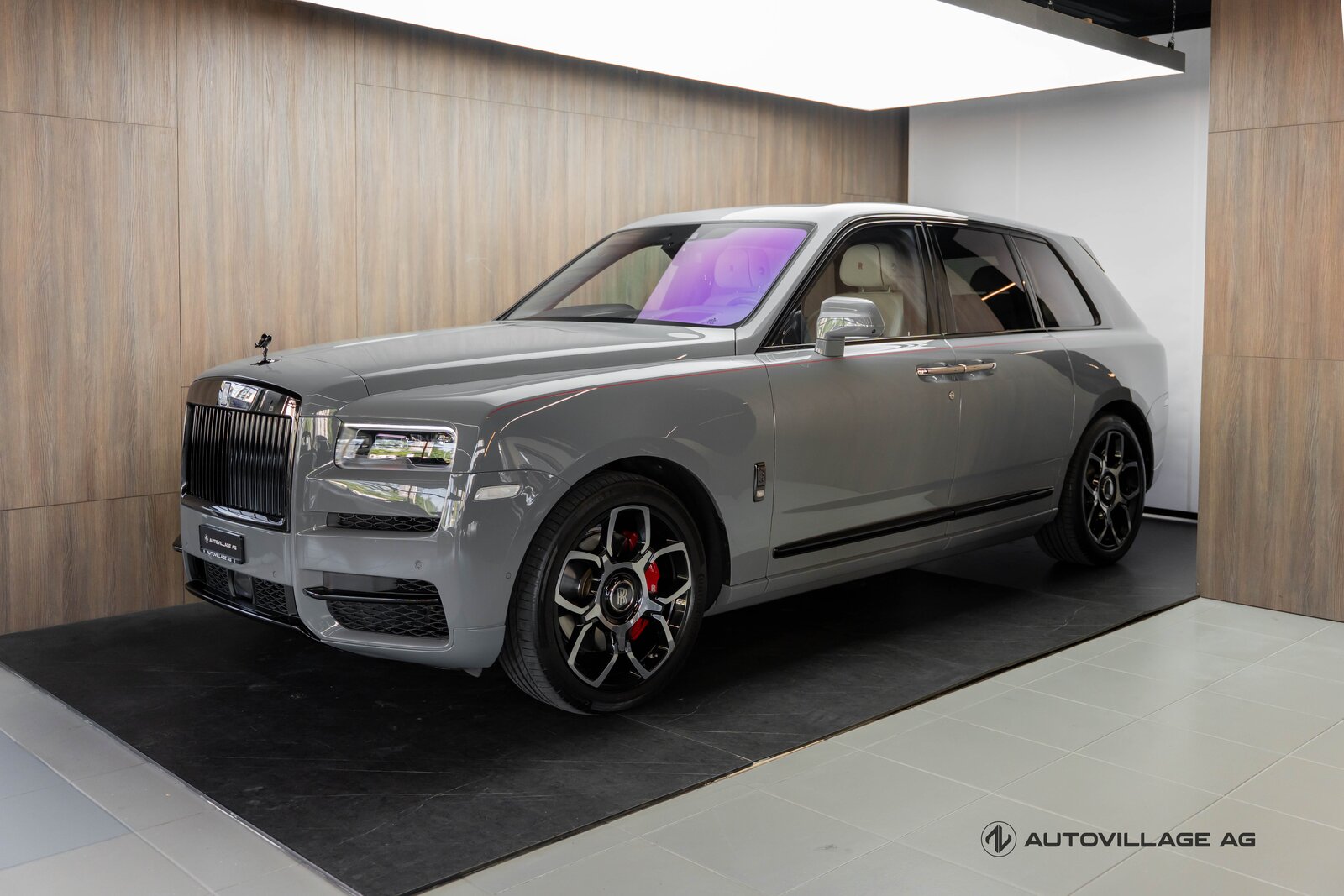 ROLLS ROYCE Cullinan 6.7 V12 Black Badge