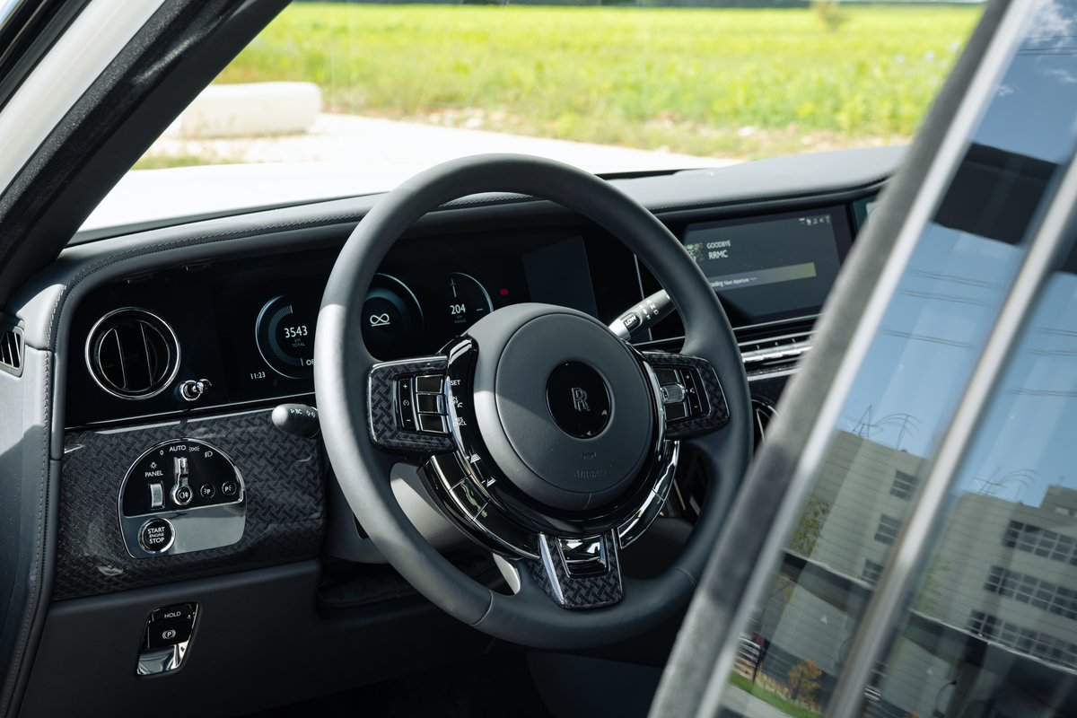 ROLLS ROYCE Cullinan 6.7 V12 Black Badge, Petrol, Ex-demonstrator, Automatic - 5