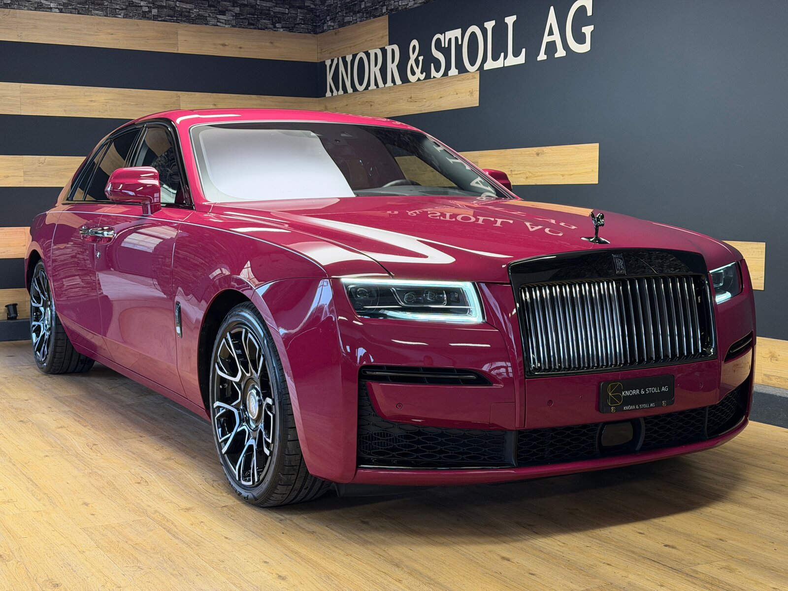 ROLLS ROYCE Ghost II 6.75 V12 Black Badge Bespoke Forbidden, Benzin, Occasion / Gebraucht, Automatik - 2