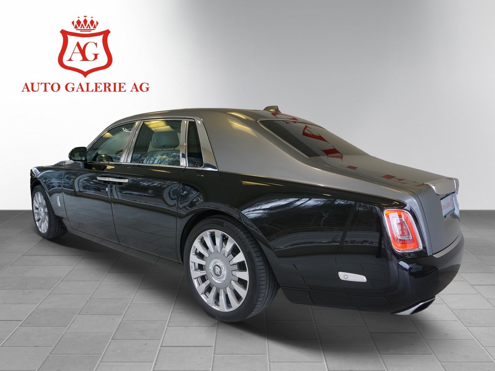 ROLLS ROYCE Phantom 6.7 V12, Essence, Occasion / Utilisé, Automatique - 2