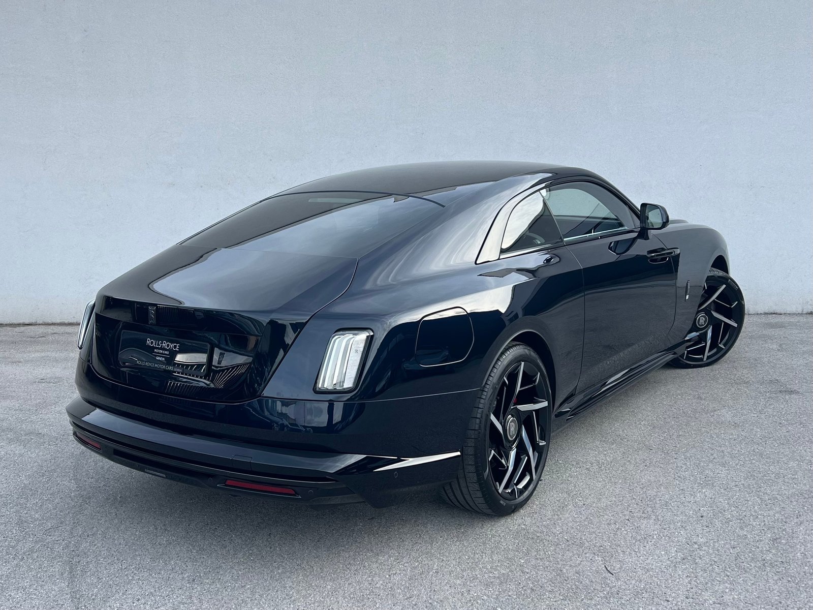 ROLLS ROYCE Spectre Black Badge, Electric, Second hand / Used, Automatic - 2