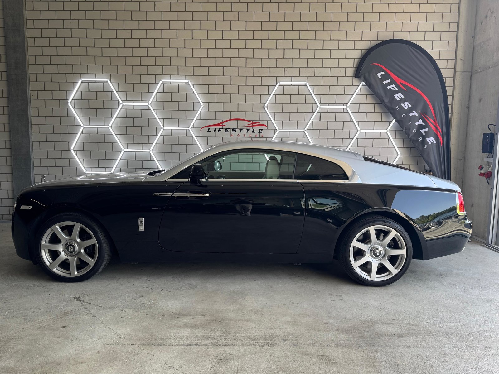 ROLLS ROYCE Wraith 6.6 V12, Essence, Occasion / Utilisé, Automatique - 2