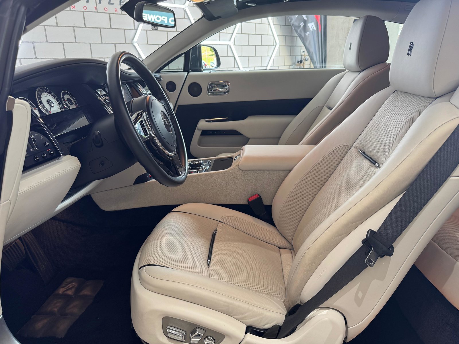ROLLS ROYCE Wraith 6.6 V12, Essence, Occasion / Utilisé, Automatique - 5